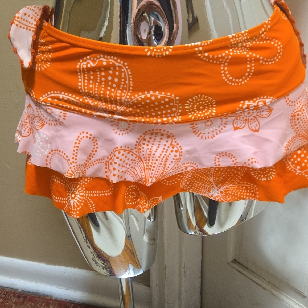 Vibrant Orange and Pink Bikini Set - Picture 10 of 16